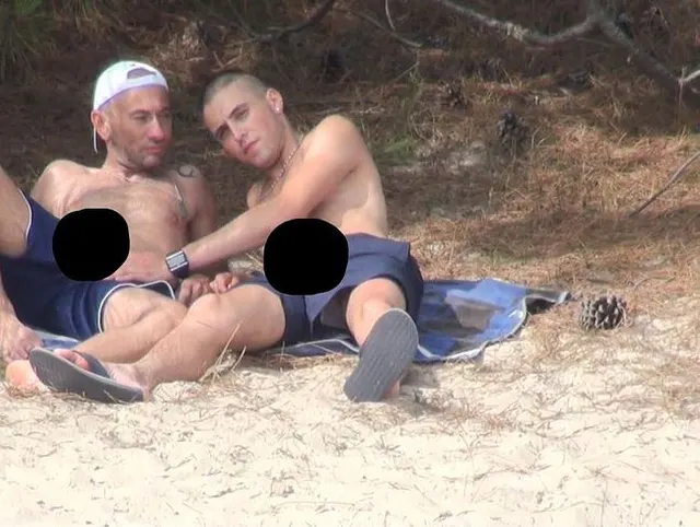i fuck  a twink straigt on the public beach