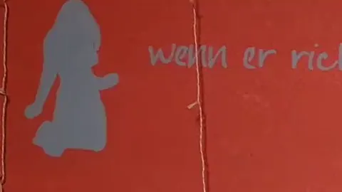 Alle Löcher befriedigt