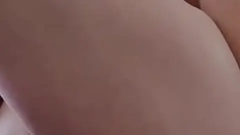 Selbstbefriedigung mit Dildo! Auch Anal!