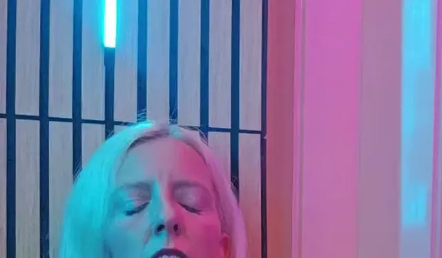 Ich hab es mir anal schön geil besorgt