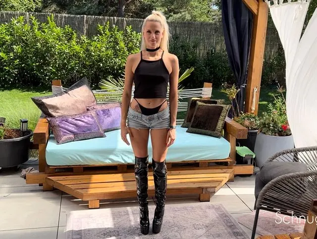 Perverses Geschenk! Outdoor Double Penetration!