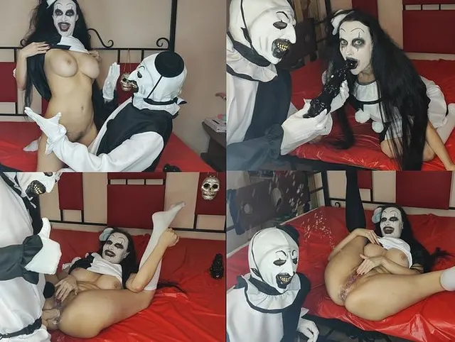 Dämonischer Clown fickt alle Löcher seiner Freundin