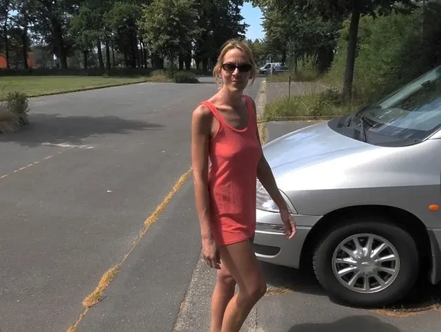 Was kostet wohl eine Taxifahrt mit mir ? Finde es heraus....