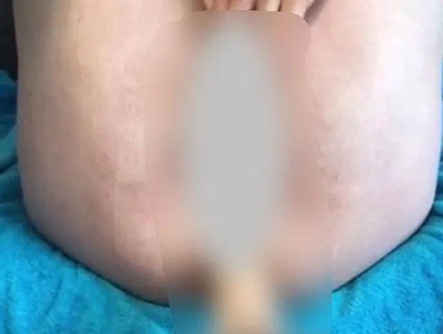 Ein geiler Maschinenfick lässt mich so hart kommen (kein Ton)