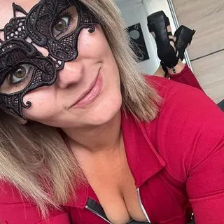 Profilbild von Mara-Mai