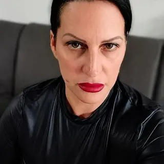 Profilbild von Laura05
